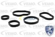 VEMO VIV30600007 Масляный радиатор, двигательное масло на автомобиль MERCEDES-BENZ GLK-CLASS